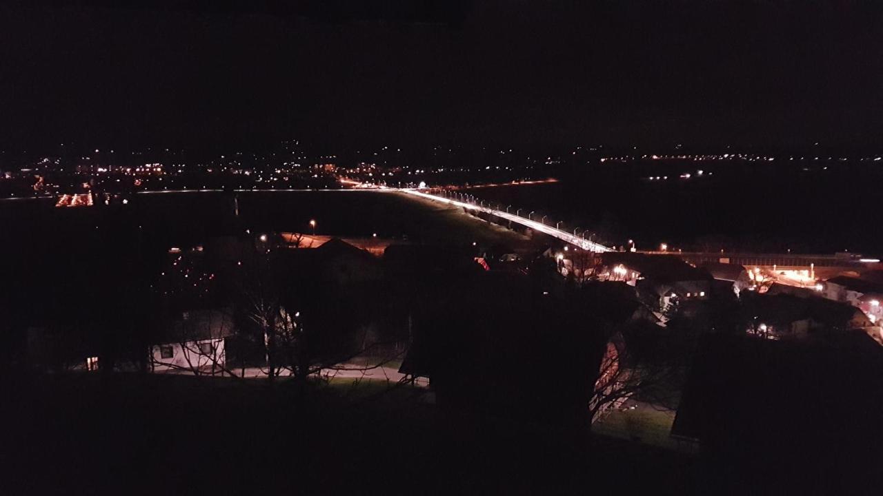 Vila Gnezdo Vid-Ik Catez ob Savi Exteriér fotografie