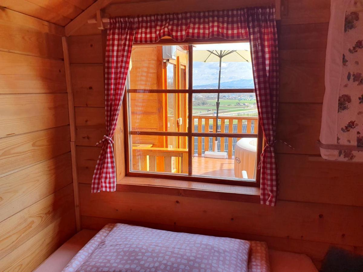 Vila Gnezdo Vid-Ik Catez ob Savi Exteriér fotografie